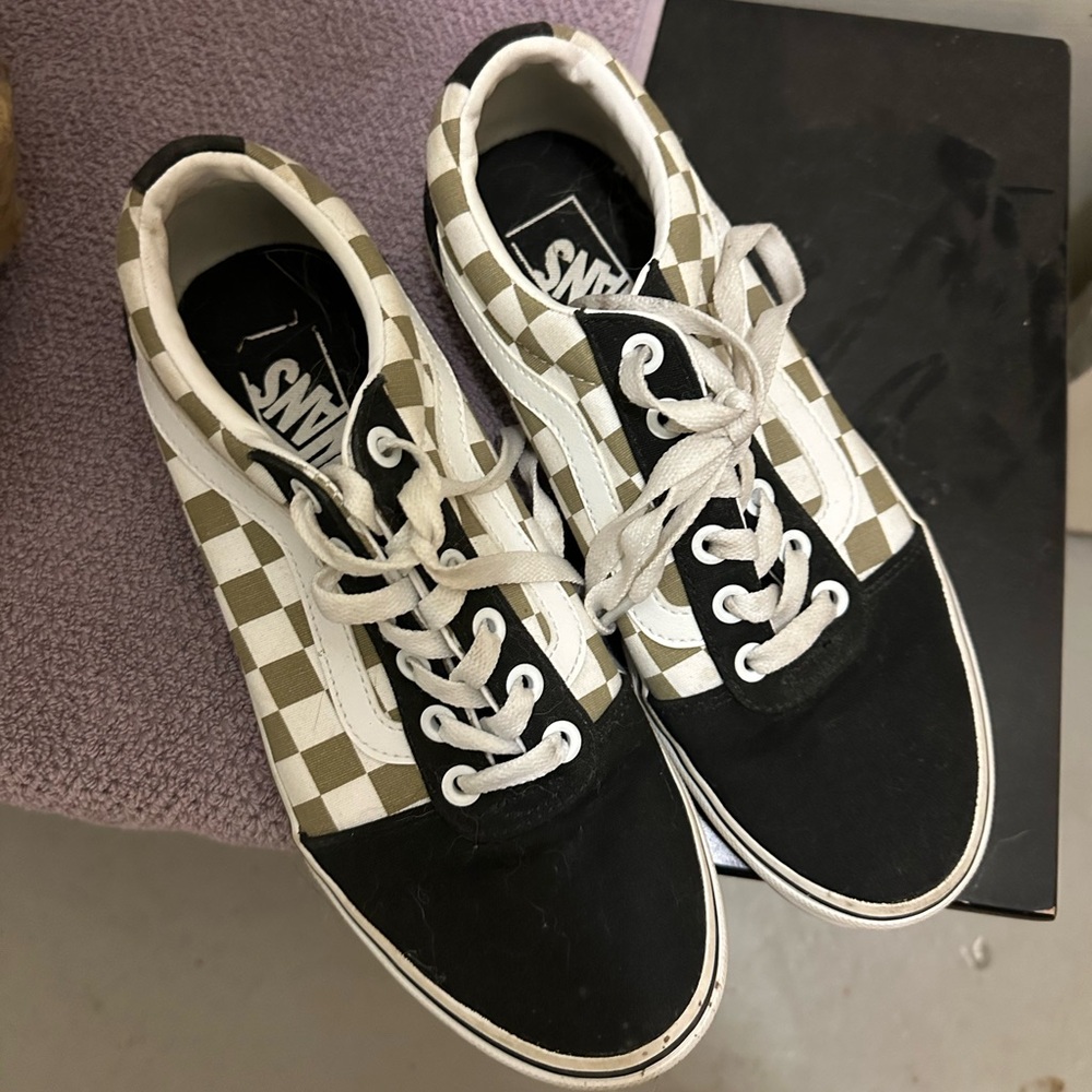 Vans